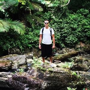 Meet your Posher, Fred